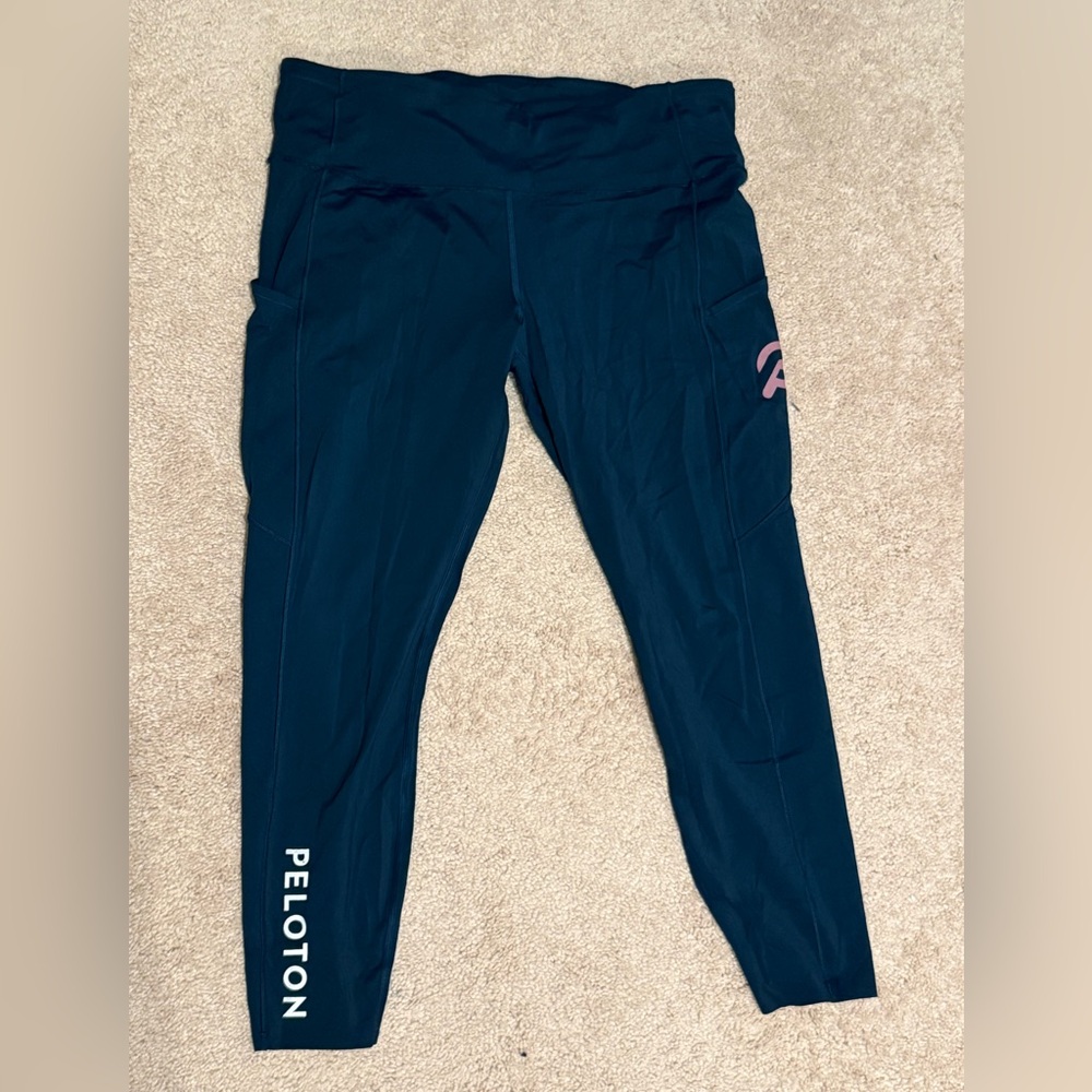 Lululemon Peloton Navy Fast and Free Leggings